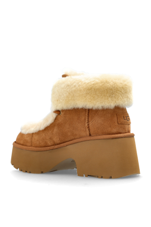 UGG "W ESMEE LACE UP" shoes