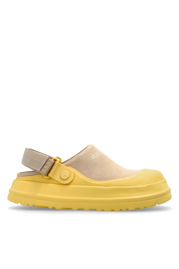 ‘GOLDENGLOW SUEDE CLOG’ shoes od UGG