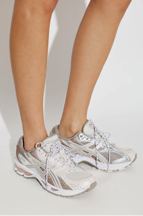  od ASICS