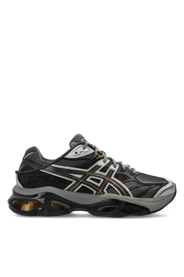 ‘GEL-KINETIC 2.0’ sports shoes od ASICS