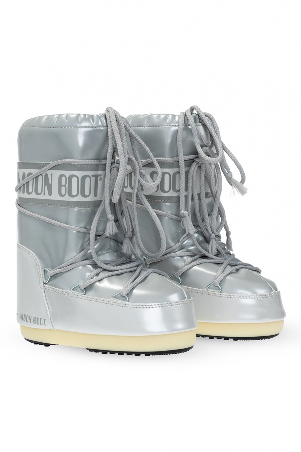 Make your mark wearing these ® Hapsburg Mid Boots and look stylish ‘Vinile Met’ snow boots