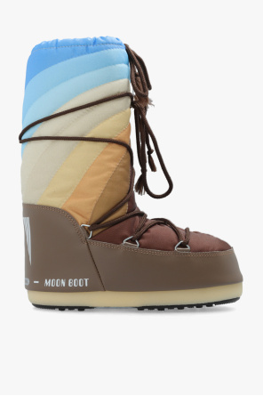 ‘Icon Rainbow’ snow boots