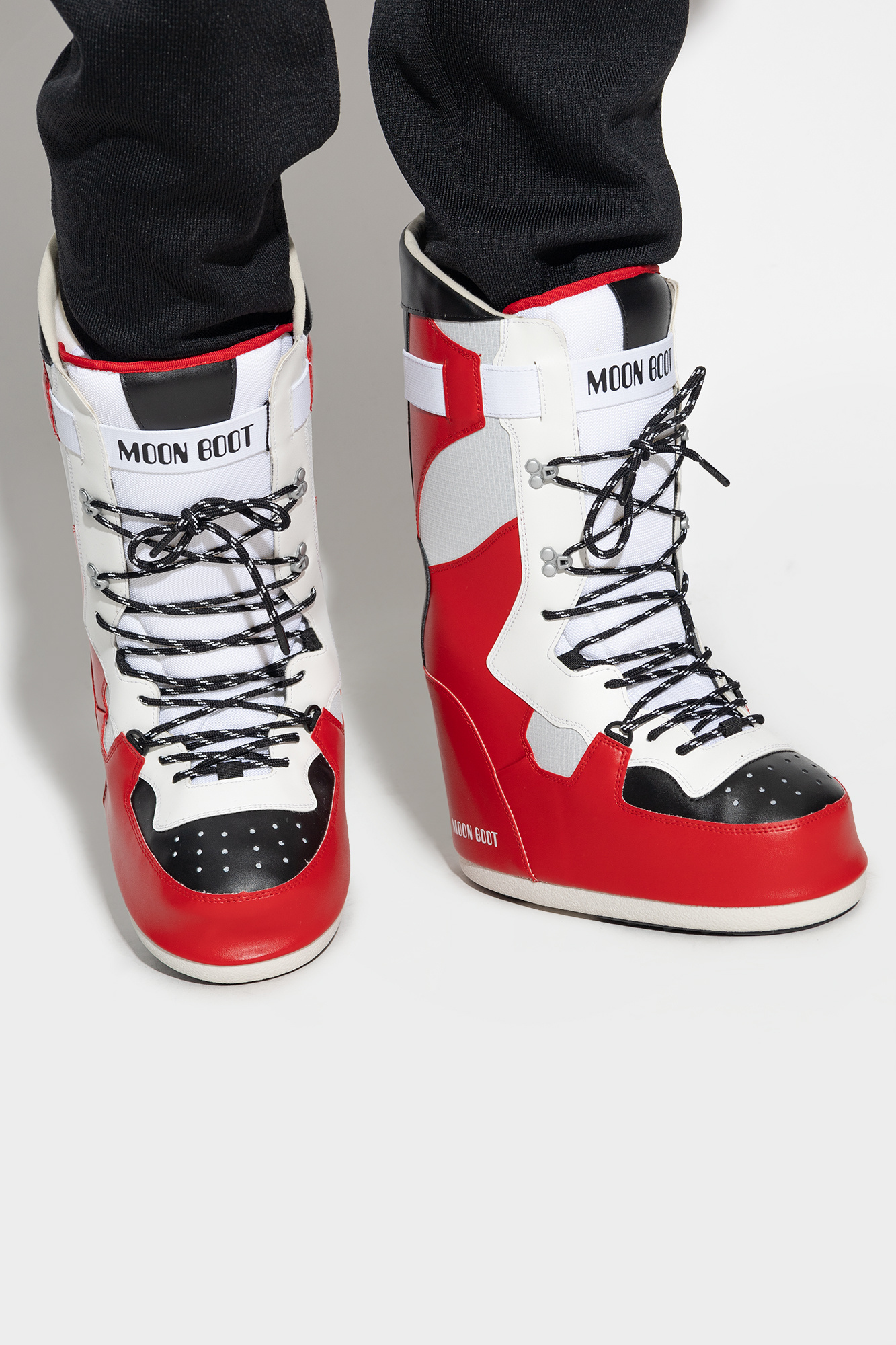 Moon Boot ‘Sneaker Hi’ snow boots