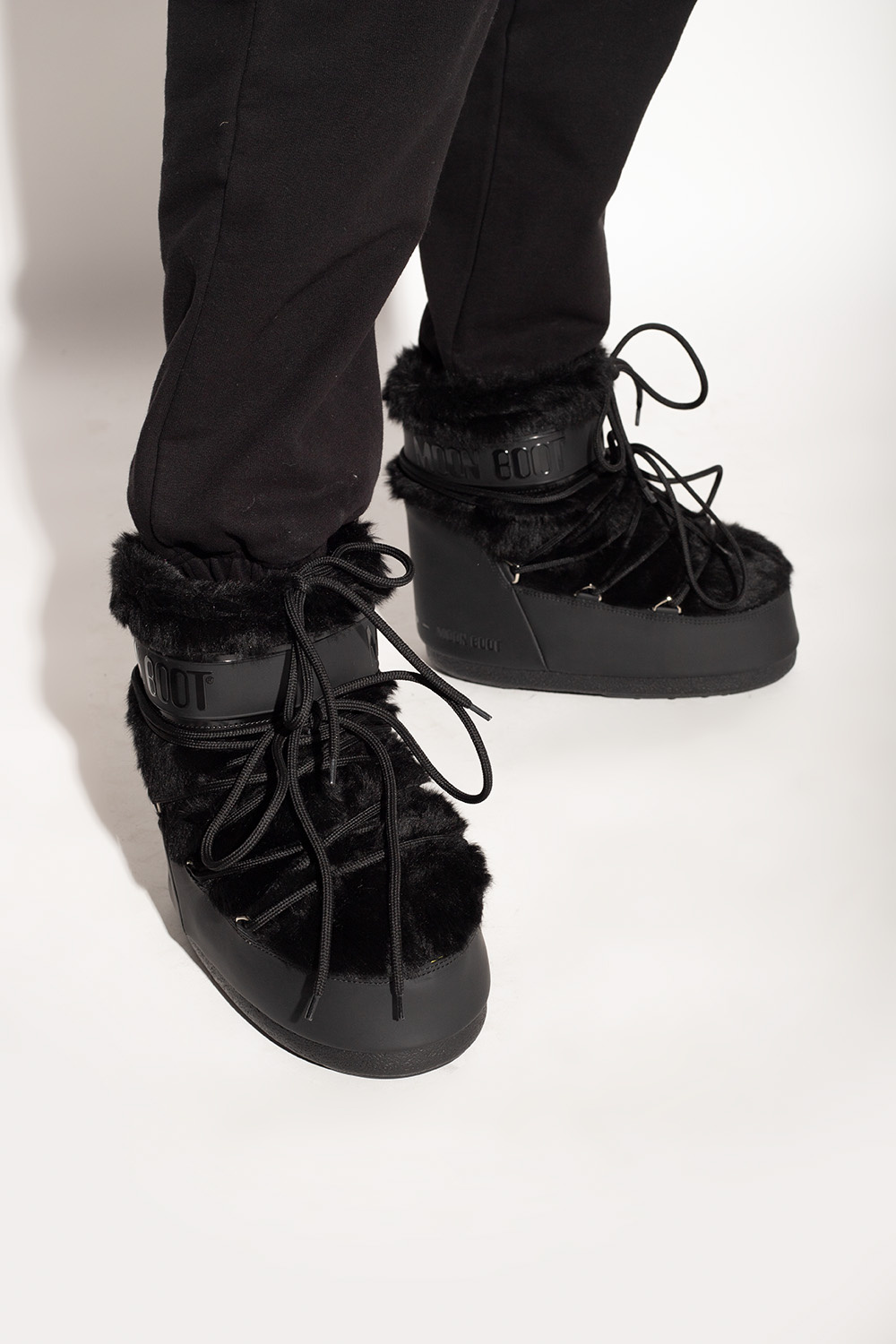 Moon Boot ‘Icon Low’ snow boots