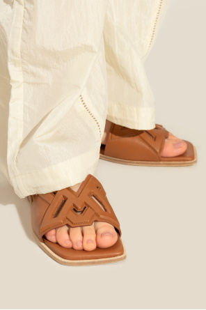 Leather slides od Vic Matie