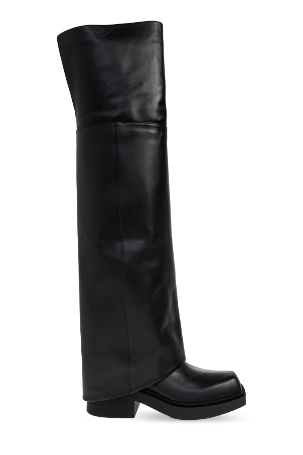 Leather heeled boots od Vic Matie