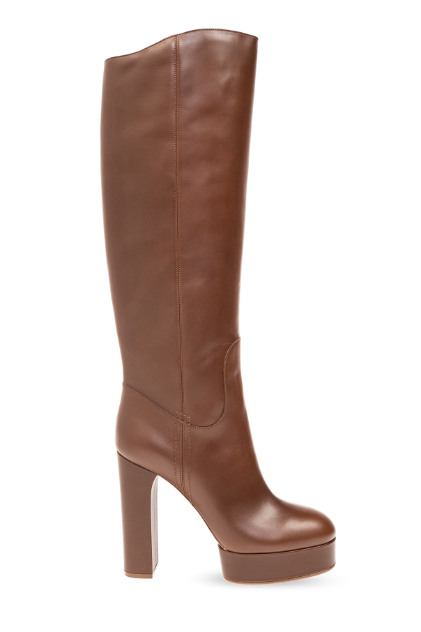 ‘Betty’ leather boots od Casadei