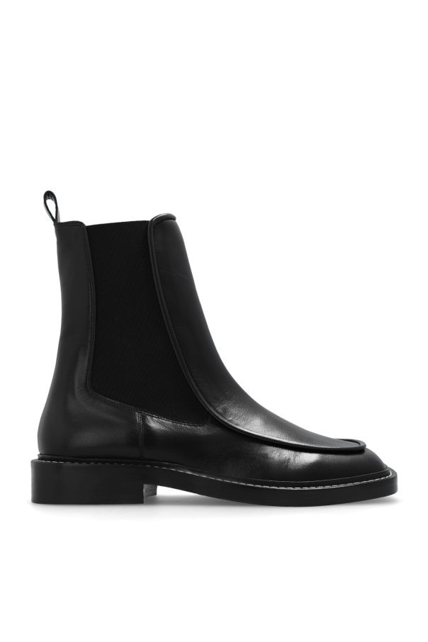 ‘Lucy’ leather boots od Wandler