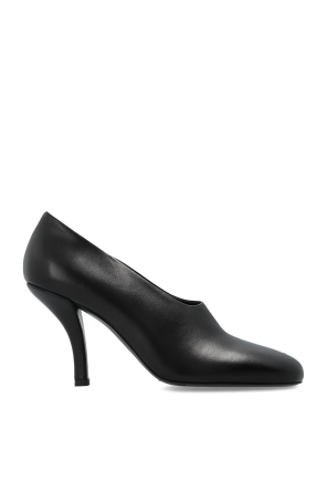 Leather heeled shoes