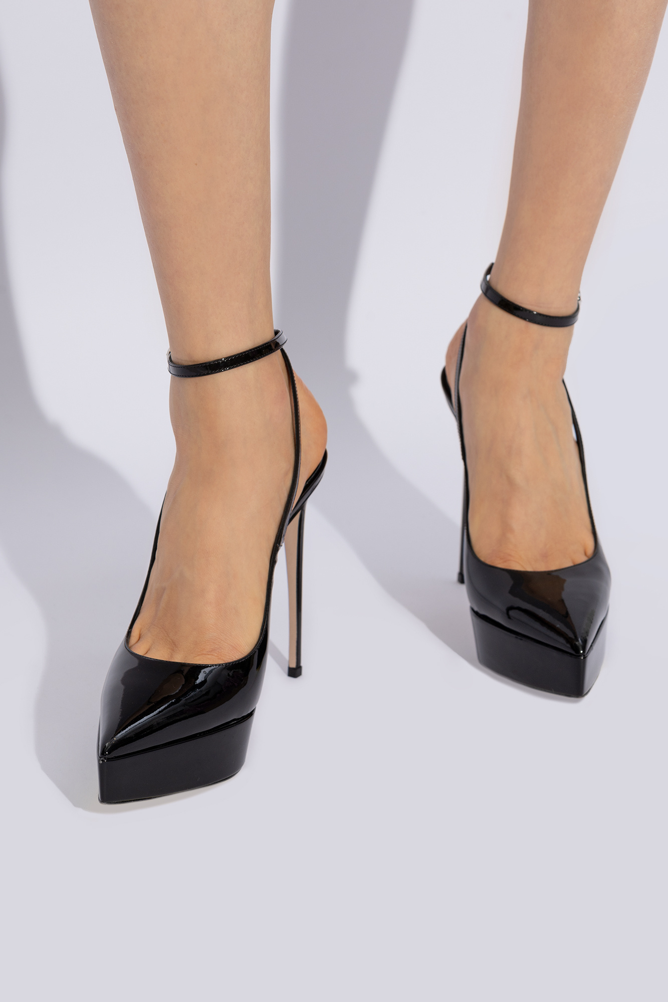 Le Silla ‘Chanel’ pumps