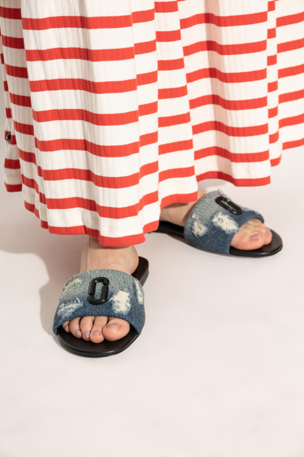 Marc Jacobs The Snapshot Slides