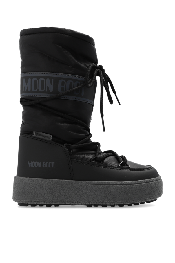 ‘jtrack nylon high’ snow boots od Rafael insulated vest