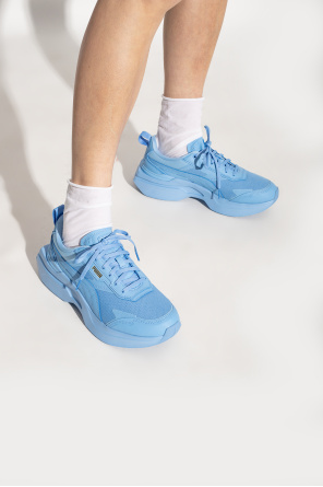 ‘kosmo’ sneakers od Puma