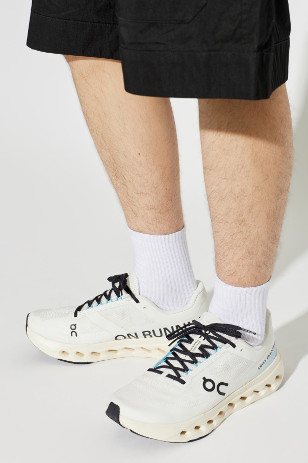 On "Cloudsurfer Next" sports shoes