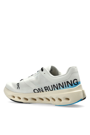 On "Cloudsurfer Next" sports shoes