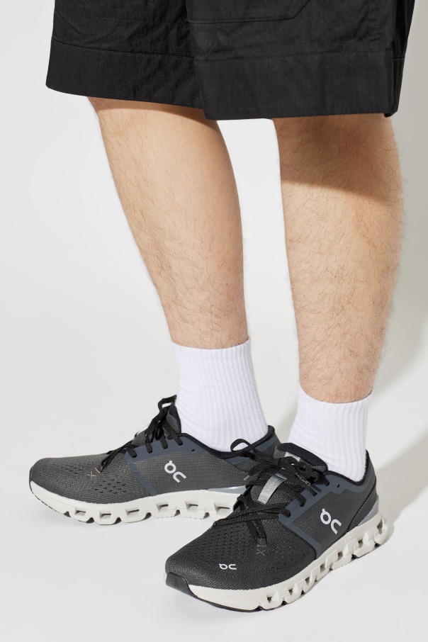 On Sports shoes "Cloud X4"