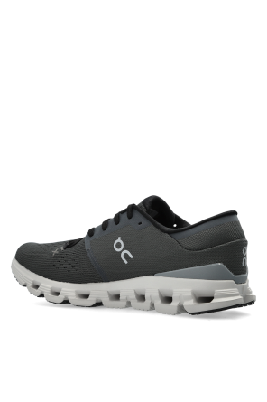 On Sports shoes "Cloud X4"