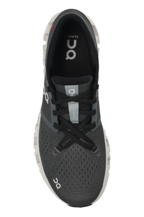 On Sports shoes "Cloud X4"