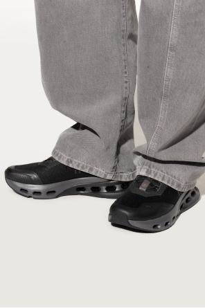 Sport shoes "cloudnova x" od On Running