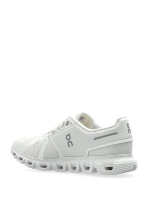 On ‘Cloud 6’ sports shoes