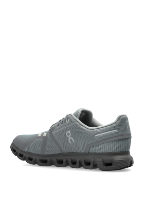 On Sports shoes ‘Cloud 6’