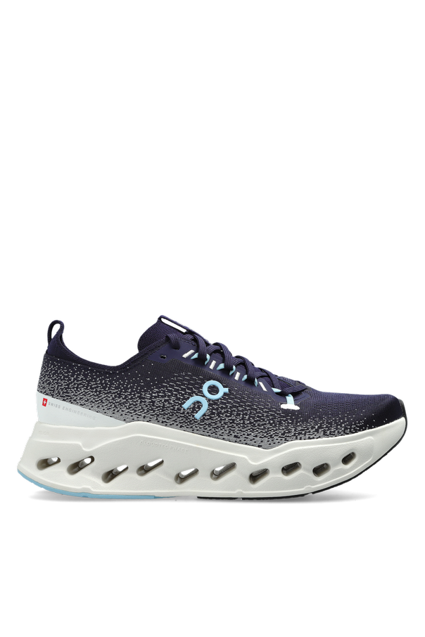 Cloudsurfer Max sports shoes od On