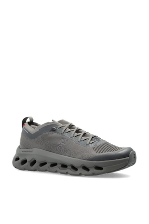 On ‘Cloudtilt Moon’ sneakers