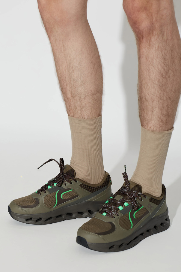 On ‘Cloudtilt Arc’ Sports Shoes
