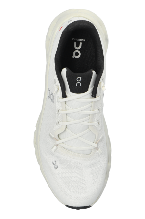 On Running trainers Cloudtilt