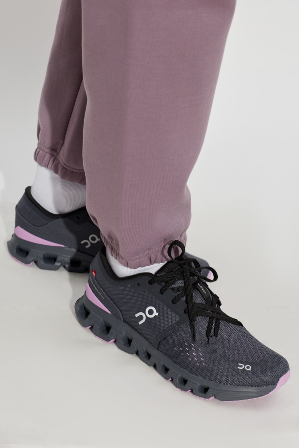 On Sports shoes "Cloud X4"