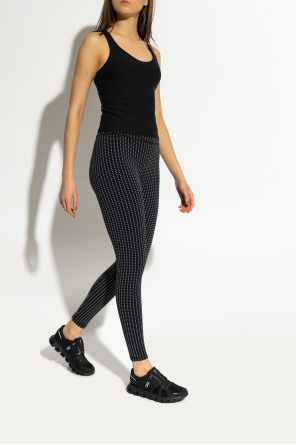 On Sports shoes "Cloud 6"