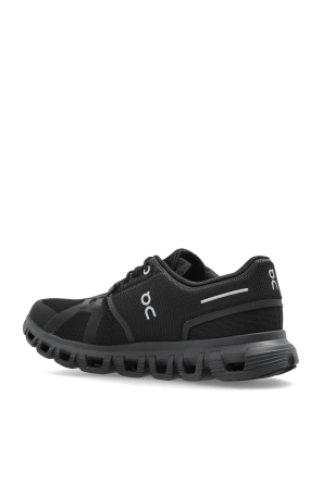 On Sports shoes "Cloud 6"