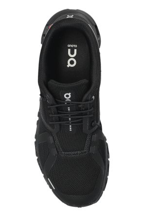 On Sports shoes "Cloud 6"