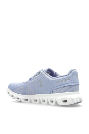 On Sports shoes "Cloud 6"