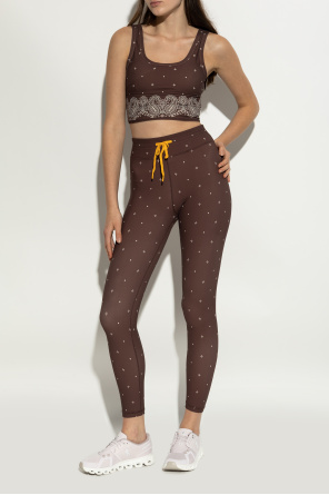 On Sports shoes ‘Cloud 6’