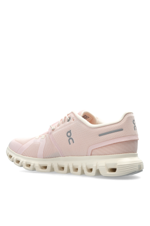 On ‘Cloud 6’ sports shoes