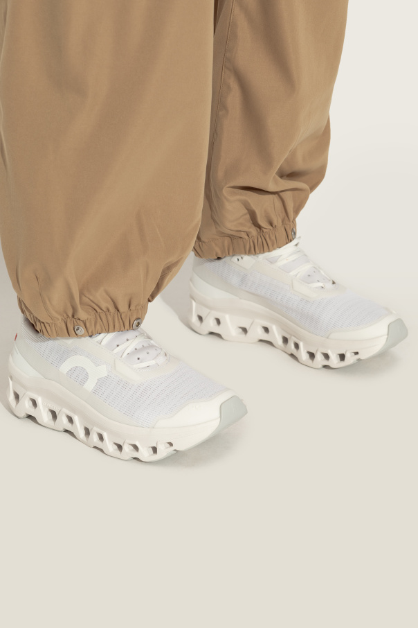 On Sportschuhe „Cloudmonster Void“