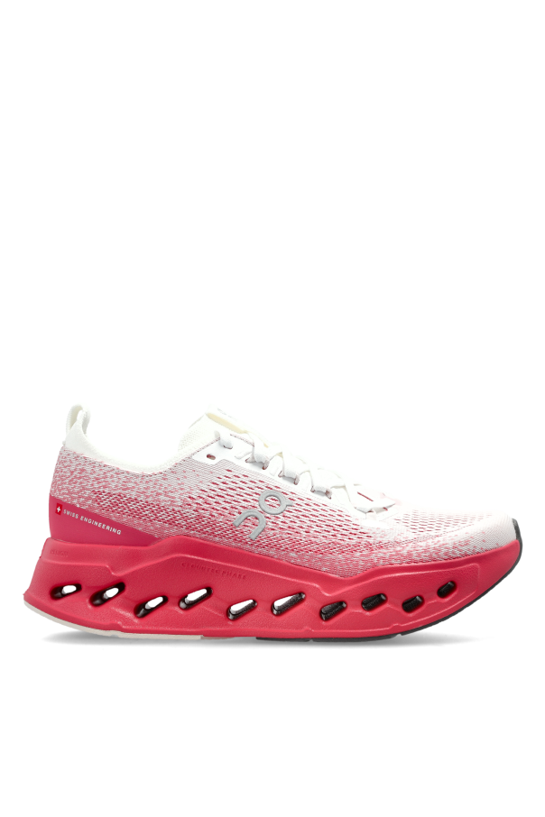 ‘Cloudsurfer Max’ sports shoes od On