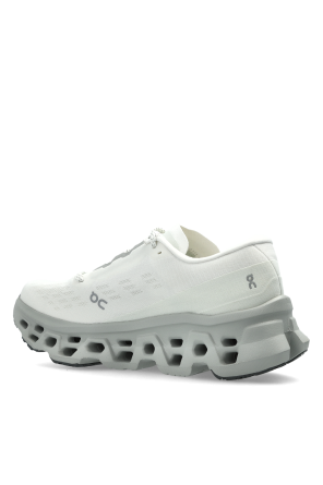 On Sports shoes "Cloudmonster 3"