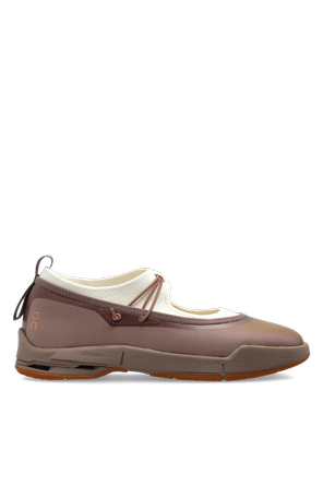 ON X ZENDAYA ballerina flats