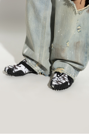 Sneakers mostro como od Puma