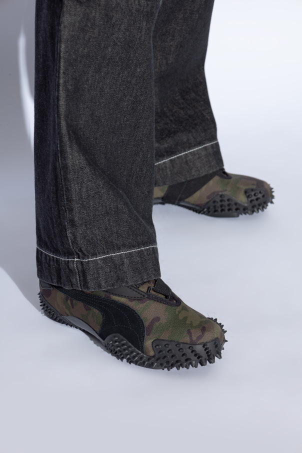 Puma Sports shoes Mostro Como