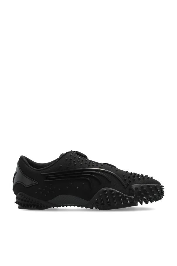 "Mostro Spikes" sports shoes od Puma