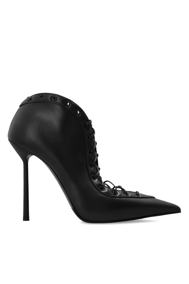 Heeled shoes 
