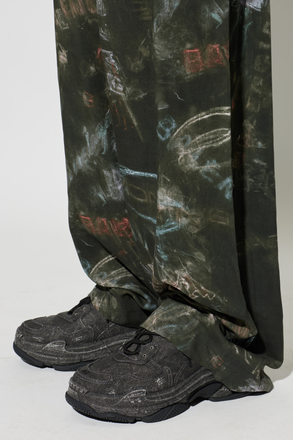 Balenciaga ‘Triple S’ sports shoes