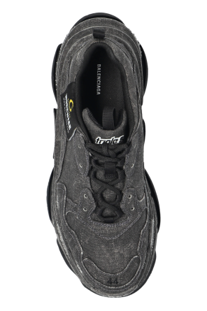Balenciaga ‘Triple S’ sports shoes
