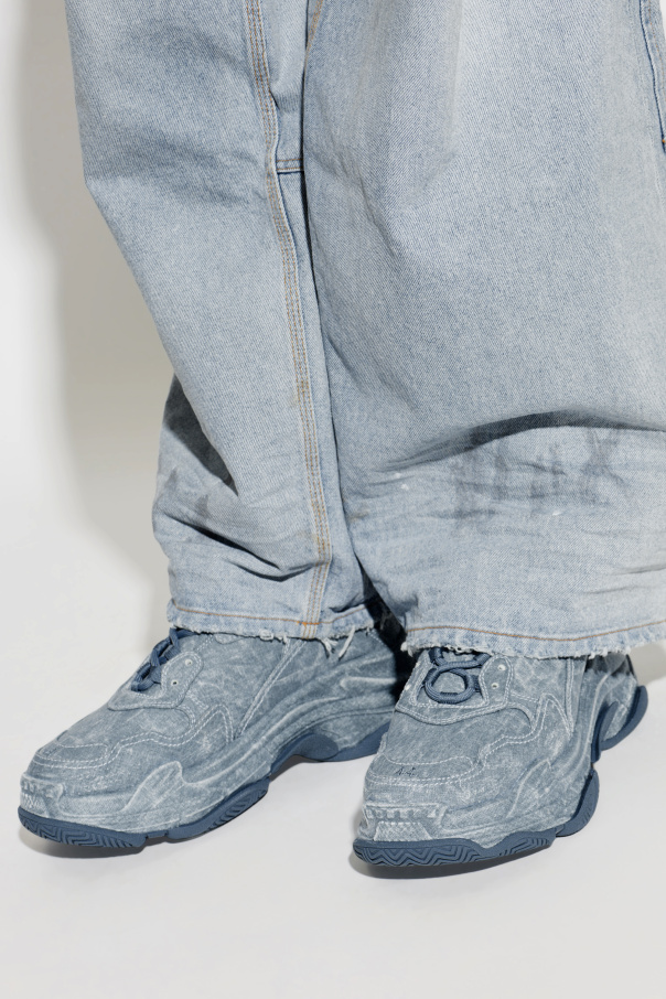 Balenciaga ‘Triple S’ sports shoes