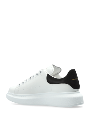 Alexander McQueen Sportschuhe mit Logo