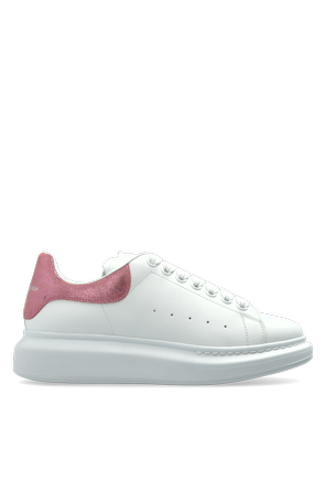 Leather shoes with logo
