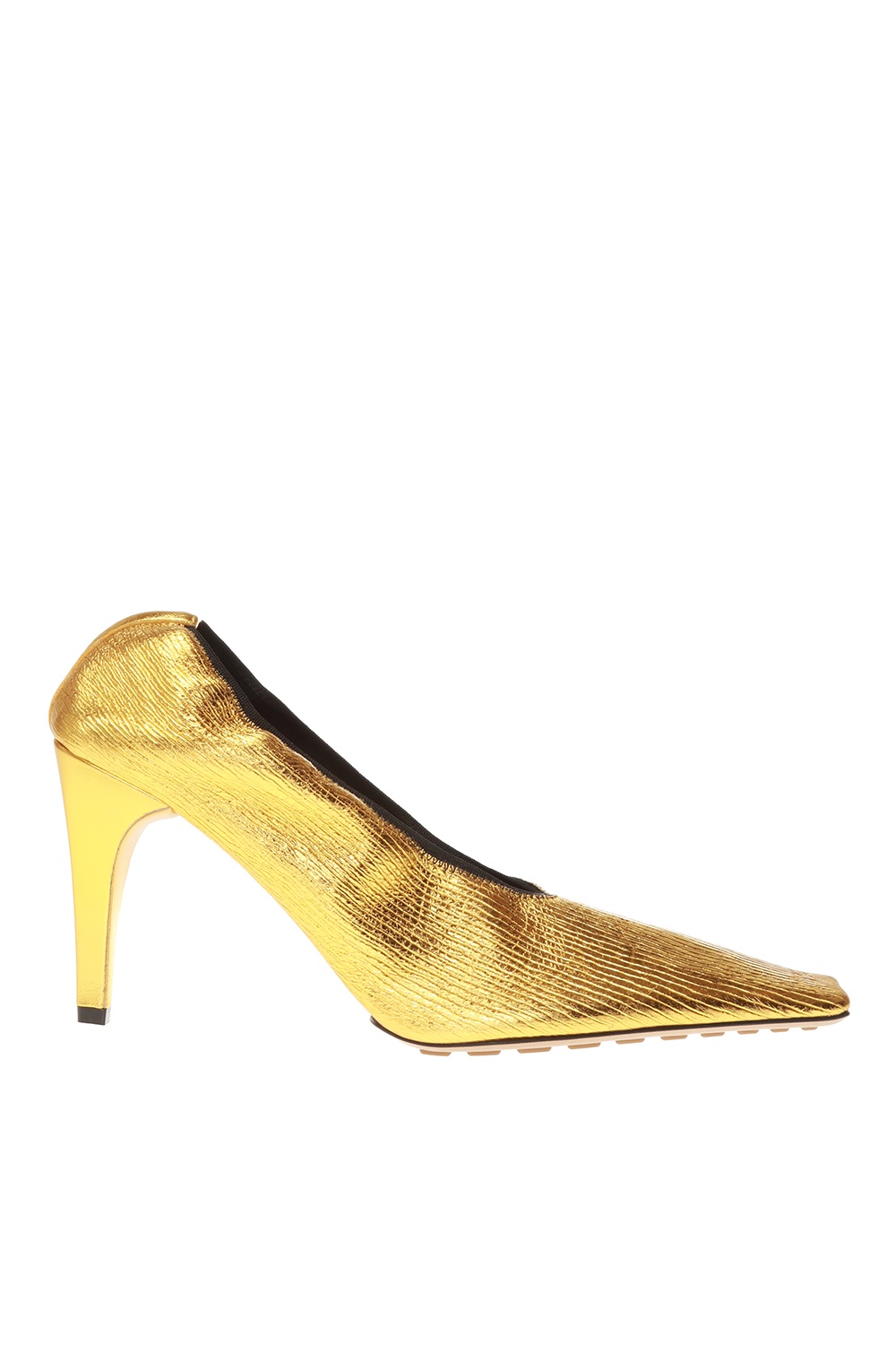 gold pumps canada
